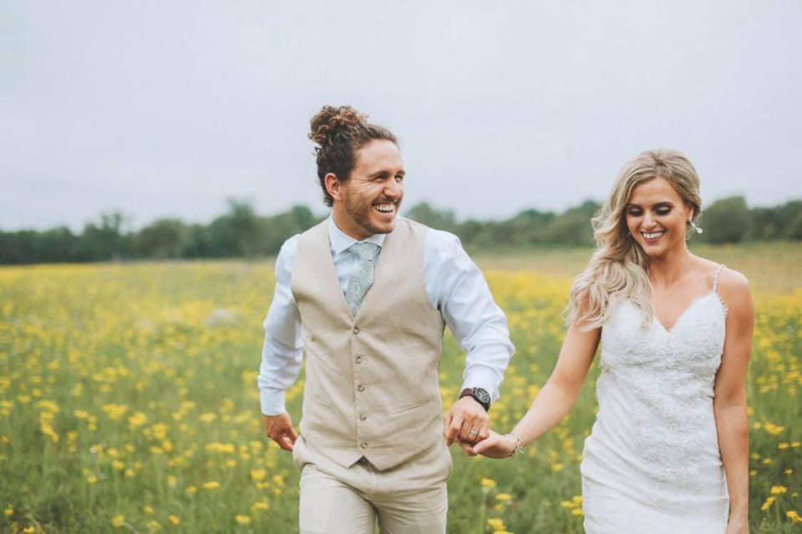 Couple celebrating at Rural Hill Farm, an outdoor wedding venue in Mt. Juliet near Nashville.
