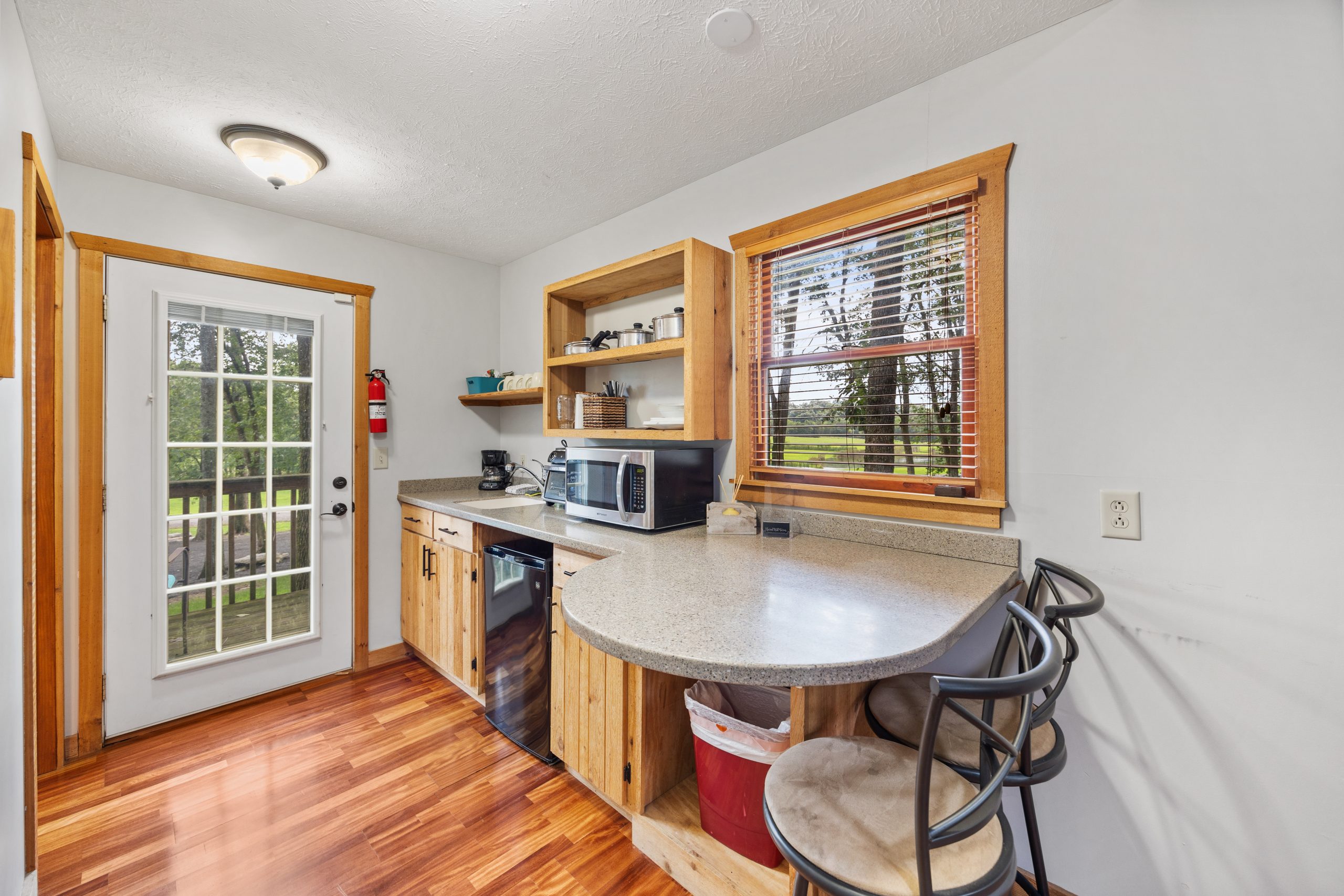 Rural Hill Farm-kitchenette-Counter Seating