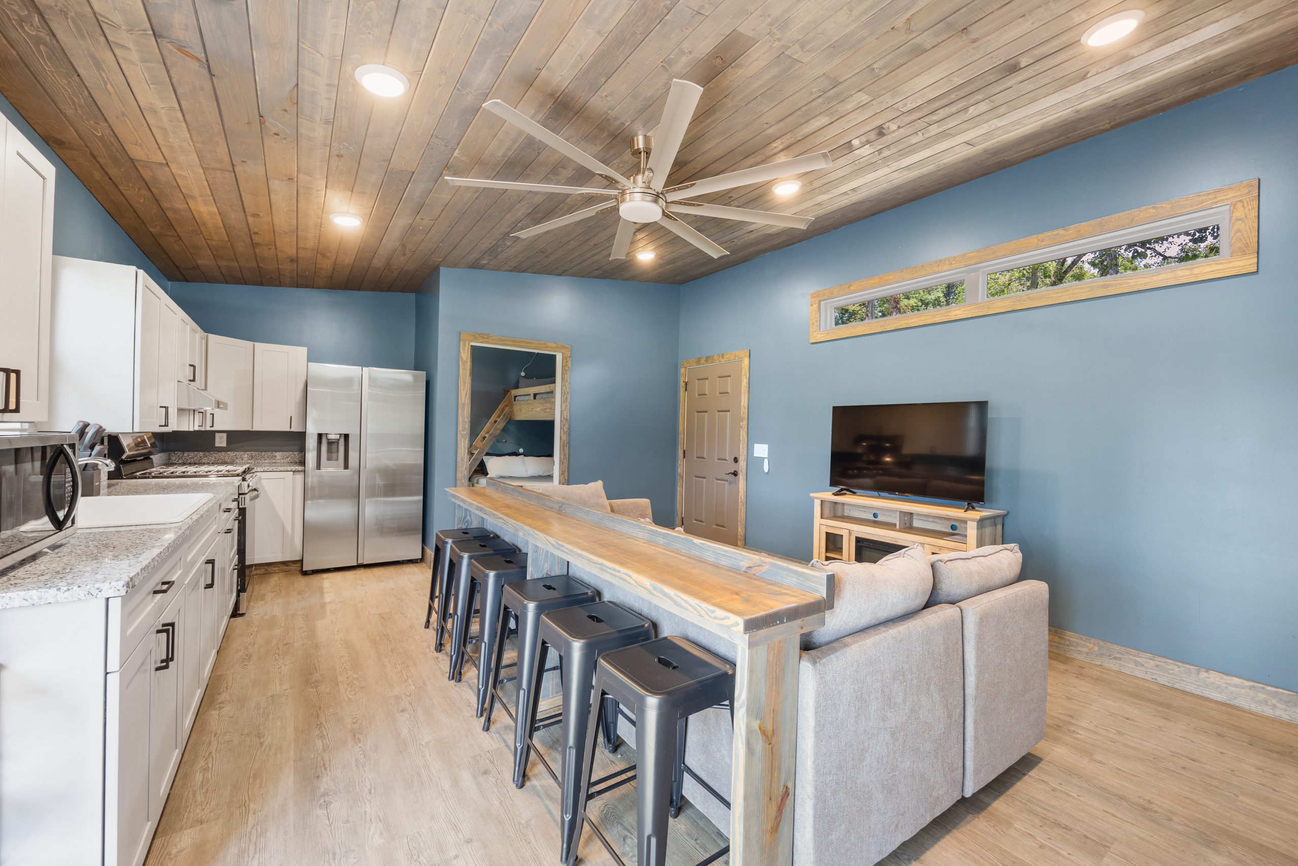 Rural Hill Farm-Rental Eating Area