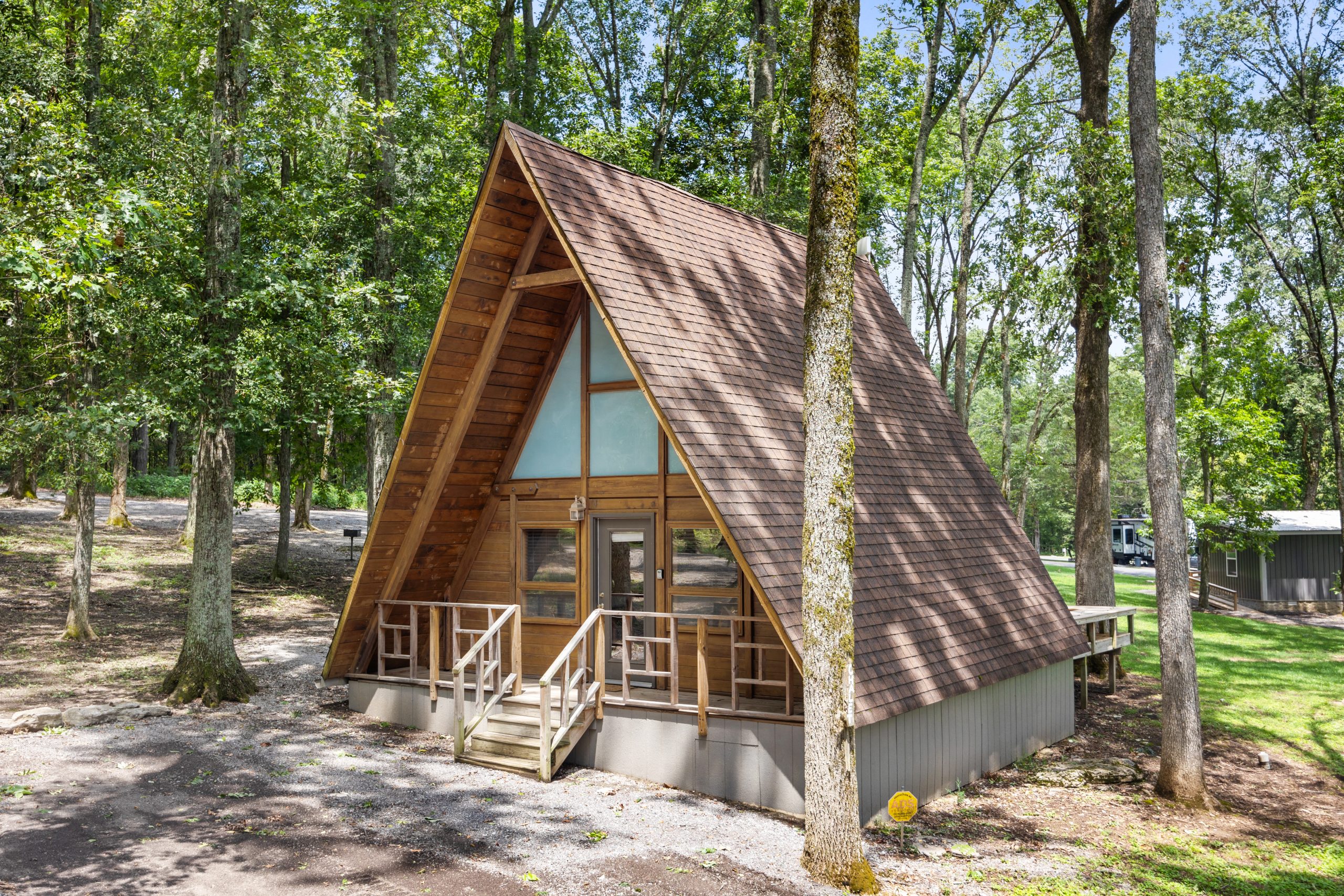 Rural Hill Farm-Unwind in Nature With Our Serene Cain Rentals