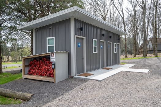 RV camping bathhouse and laundry facilities Rural Hill Farm.